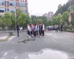 谈球吧核心通道