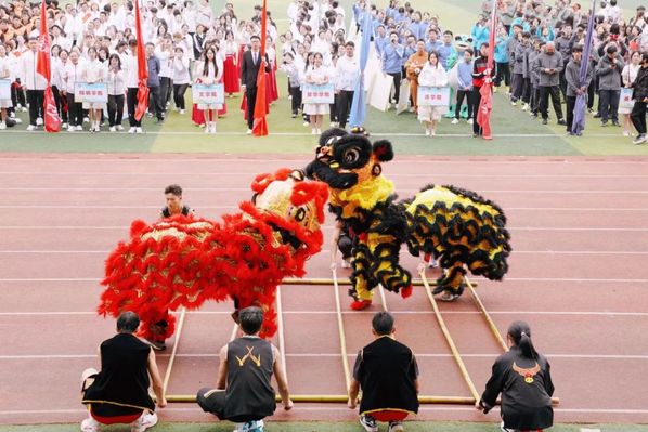 谈球吧APP下载